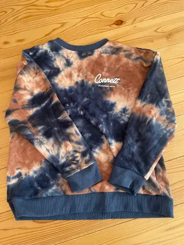 Connett 타이다이 크루넥 트레이닝복