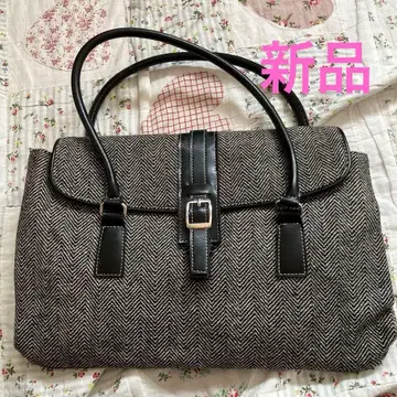 헤링본 패턴 핸드백