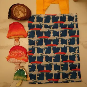 nocco. 가챠가챠 버섯 토트 가마구치 코인 케이스 베니테타케