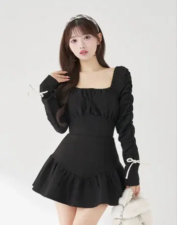 Darich 스퀘어넥 개더 미니 원피스