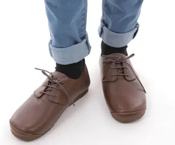 브라운 가죽 캐주얼 슈즈 모카