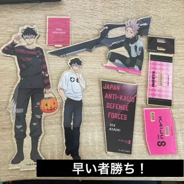 나루미 겐 아크릴 스탠드 세트 & 캔뱃지 세트