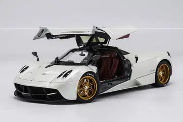 절판 1/18 GTAUTOS 파가니 Pagani Huayra 미니카