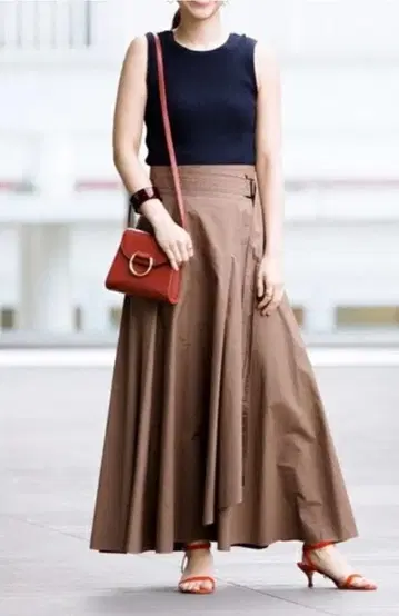 4만 2900엔 ATON 랩스커트 2