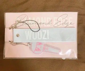 SEVENTEEN DIAMOND EDGE 우지 스트랩