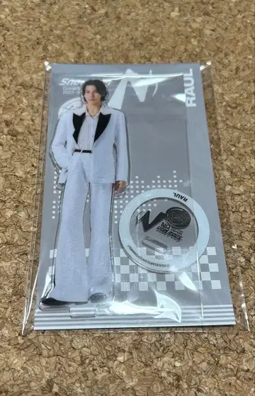 미개봉품 라울 아크릴 스탠드 Snow Man Dome Tour ON