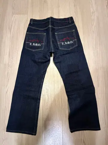 TOMMY 다크 블루 스트레이트 데님