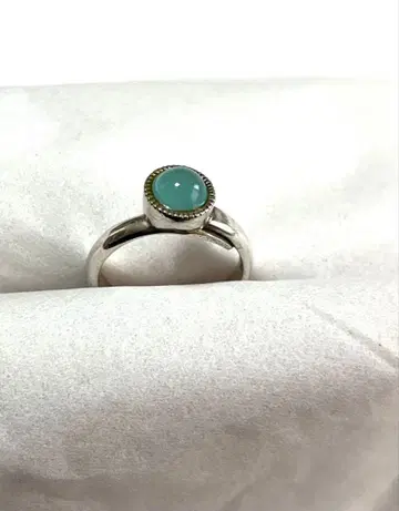 ANNA SUI 안나수이 그린 스톤 반지 약 10호