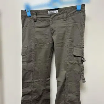 카고 팬츠 카키 플레어