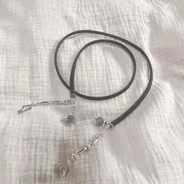 이시카와 카이토 glamb 홀더 스트랩 black