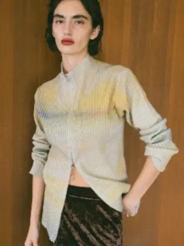 아트 프린트 립 니트 MARTE sahara 아트 프린트