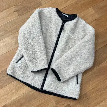 아이보리 플리스 자켓