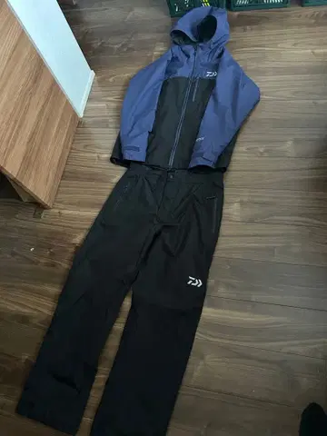 다이와 고어텍스 우비 2025년 모델 L 사이즈