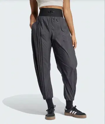 adidas 경량 소재 허리 밴딩 조거 팬츠