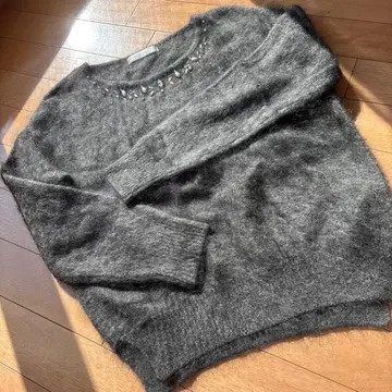 그레이 울 스웨터 비즈 장식 사이즈 38