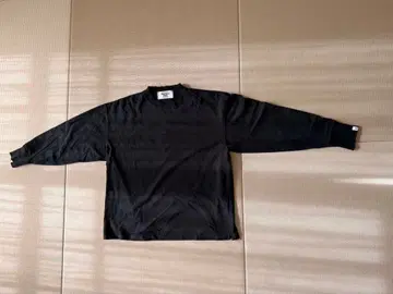 Perfect ribs 블랙 긴팔 티셔츠