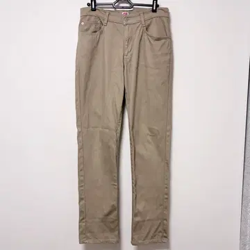 EDWIN 테이퍼드 데님