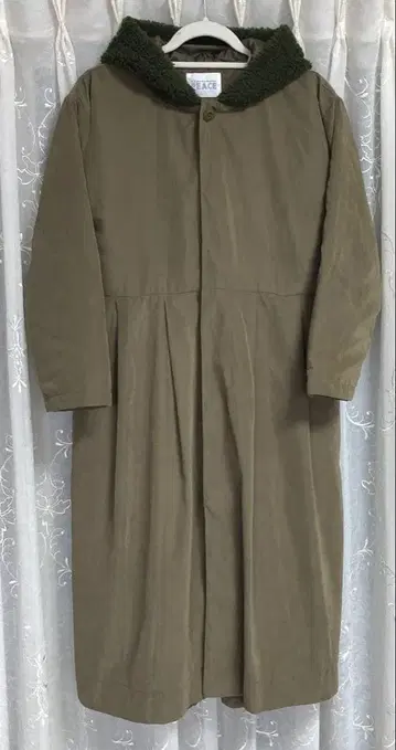 E hyphen world gallery PEACE 후드 부착 롱 코트