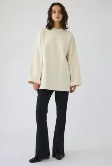 RIM.ARK 미들 렝스 박스 니트 탑스