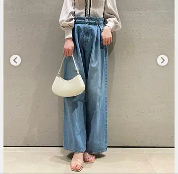 SNIDEL 더블 턱 데님 와이드 팬츠