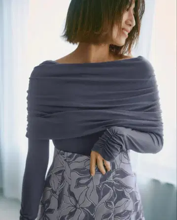 마이 스트라다 오프숄더 티셔츠 라이트 블루 38