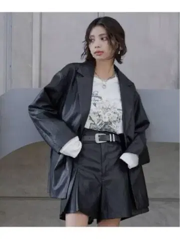 가죽 테일러드 자켓