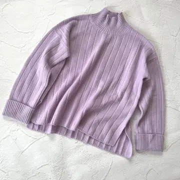 새상품급 23구 울 캐시미어 스탠드넥 니트 38