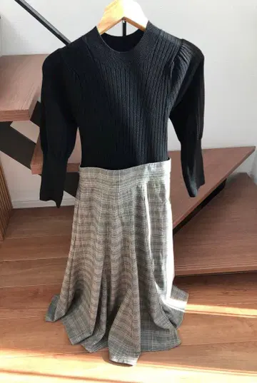 FRAY I.D 리브 니트 콤비 체크 원피스