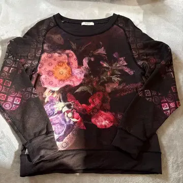 Paul Smith 플라워 프린트 트레이닝복