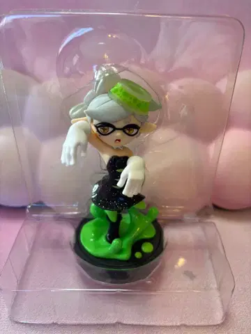 스프라툰 피규어