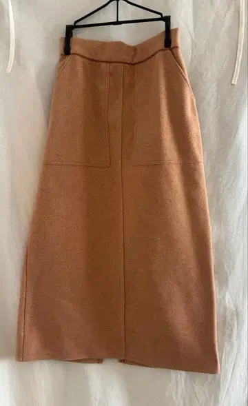 나노 유니버스 롱 스커트 M 가격 인하 불가