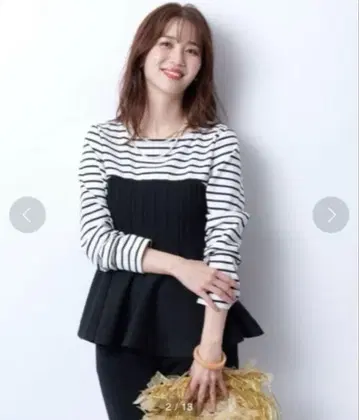 [ 새상품급 ] JUSGLITTY 티셔츠 레이어드 니트