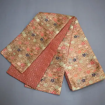 M06-11 반폭 오비 브라운 계열 흐르는 물에 벚꽃 패턴