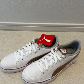 택 포함 새상품 PUMA 스니커즈 푸마 코트포인트 핑크 화이트 24cm