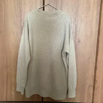 에미오와스 우루과이 스웨터