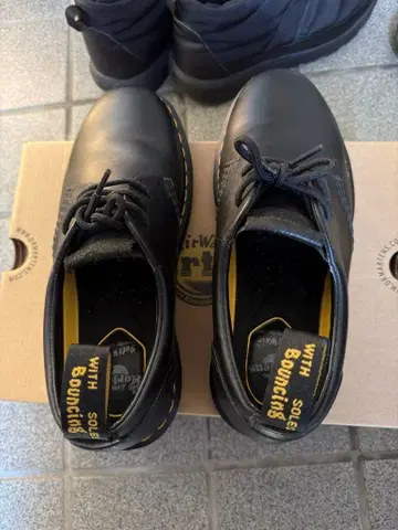 Dr. Martens BERMAN LO 26-27cm