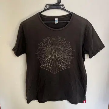 the HIATUS 라이브 셔츠