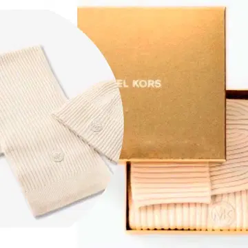 미개봉 새상품 마이클코어스 머플러 비니 BOX 세트