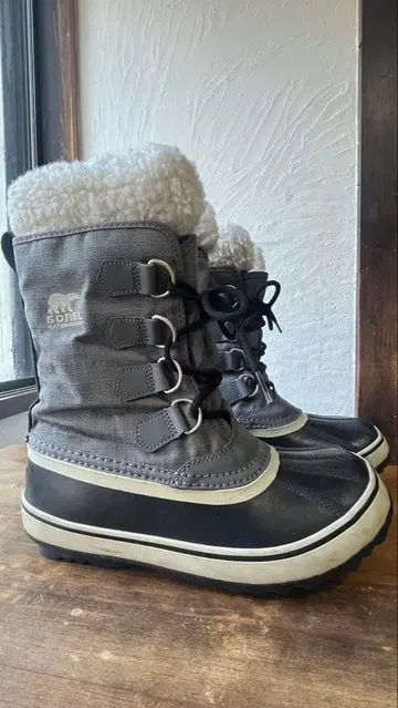 SOREL 윈터 부츠 그레이 24cm