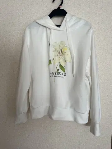 잉게보그 40주년 기념 후드티