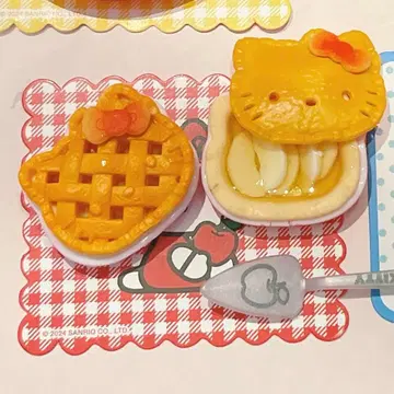 miniverse Hello kitty apple pie