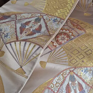 럭셔리 골드 컬러 자수 후쿠로 오비