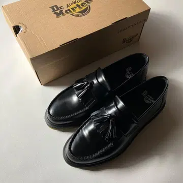 닥터마틴 에이드리안 UK8