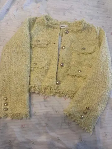 SNIDEL 옅은 옐로우 컬러 노카라 자켓