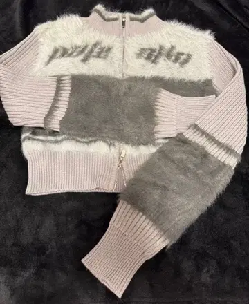 [ EMODA ] 샤기 지퍼 니트