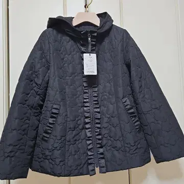 [택 포함] &LOVE 앤드러브 까멜리아 퀼팅 솜 페미닌 코트 블랙