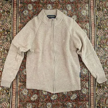 플라잉 스코츠맨 베이지 리브 니트