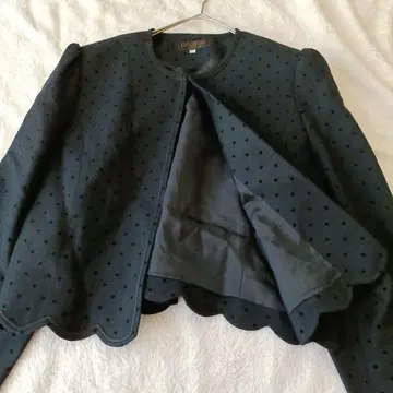 GENIESOIR 도쿄 소와르 노카라 자켓 도트 무늬