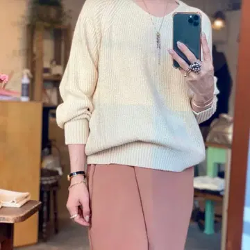 QTUME 쿠츄므 모헤어 니트