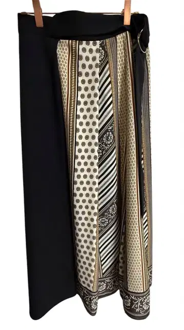 패널 프린트 롱 스커트